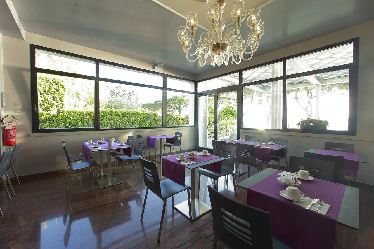 Hotel San Marco Peschiera del Garda Dış mekan fotoğraf